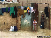 Crianças no campo de refugiados palestinos de Baqaa, na Jordânia (foto de arquivo)