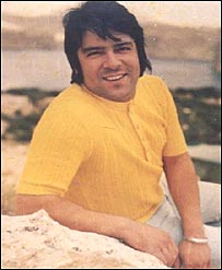 احمد ظاهر در 24 جوزا 1358 در گذشت