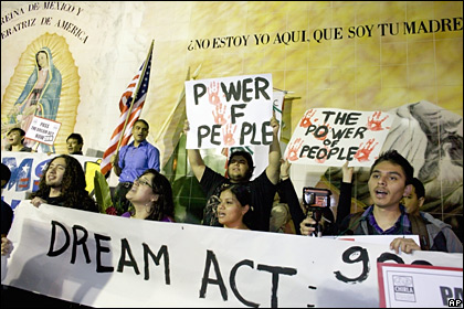 Manifestación a favor del DREAM Act