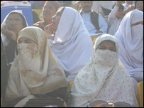 خواتین شائقین