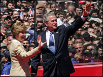 صدر بش آزادی سکوائر میں 