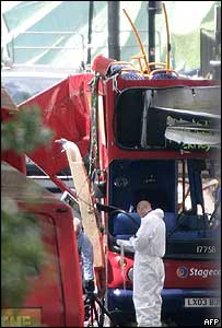 Chiếc xe buýt bị đánh bom hôm 7/7