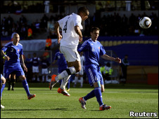 ريد يسجل الهدف