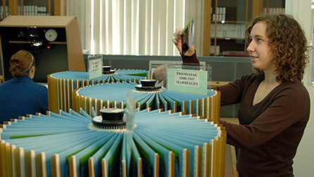 Microffis - llun Llyfrgell Genedlaethol Cymru