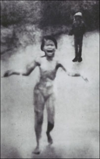 Whitney Museum of American Art, New York;Purchase, with funds from the Photography Committee 99.30.1; Art(c)Vik Muniz/Licensed by VAGA, New York, N.Y.