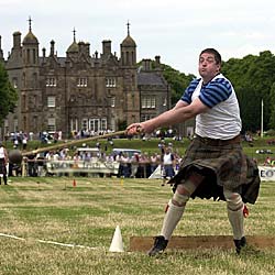 Bruce Aitken - World Light Hammer champion (2004)