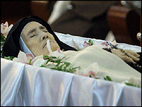 Velório da irmã Lucia, em Coimbra