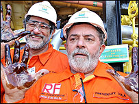O presidente da Petrobras, Sergio Gabrielli, e o presidente Luis Inácio Lula da Silva (Foto: Ricardo Stuckert/ABr)