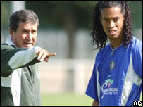 O técnico Carlos Alberto Parreira