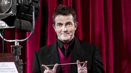 Bradley Walsh (Credit: clothes by Tux'n'tails)
