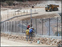 A cerca de separação entre Israel e a Cisjordânia