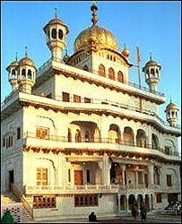 लंदन के साउथहॉल में गुरूद्वारा