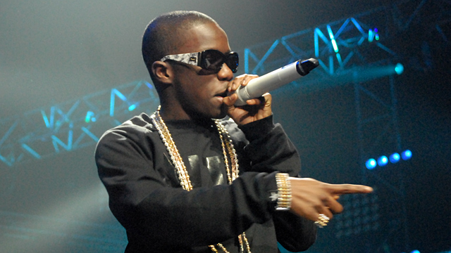 Tinchy Stryder's performance