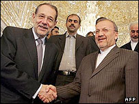 خاوير سولانا و منوچهر متکی