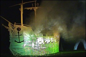 Welshampton bonfire festival - pallets and passion