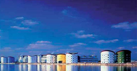 University of East London - DCLG