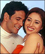 The happy couple in Roshni 