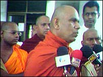 JHU leaders including Minister Champika Ranawaka in the courts (KS Udayakurmar - file photo)