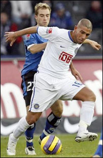 اشکان دژاگه