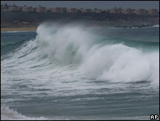 Olas en las costas del estado mexicano de Baja California Sur.