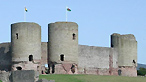 Castell Rhuddlan © www.castlewales.com