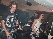 Spat, live at St Margaret's Lodge.