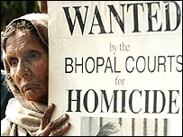 भोपाल गैस पीड़ितों का प्रदर्शन