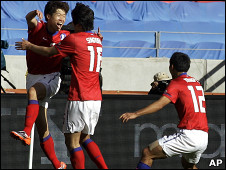 احتفال بالهدف الثاني