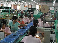 Sản xuất hàng điện tử ở Việt Nam