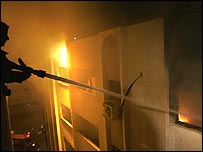 Homem ferido no bombardeio