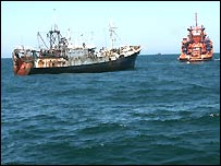 تارکینِ وطن کی کشتی(فوٹو: آئی او ایم)