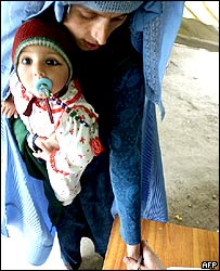 Úřady se snažily povzbudit k hlasování ženy