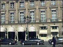 Fachada do hotel Ritz, em Paris