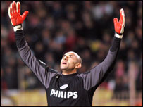 Goleiro Gomes, do PSV