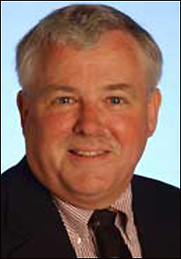 Giáo sư Carl Thayer 