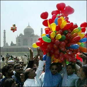 ताजमहल के 350 साल पर आयोजन