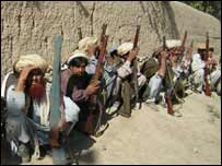 قبائلی لشکر(فائل فوٹو)