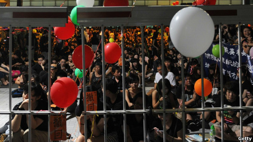 Aksi protes di Hong Kong