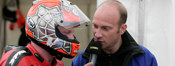 Stephen Thompson being interviewed by Stephen Watson on the grid at the NW200 in 2009