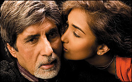 Amitabh Bachchan and Jiah Khan in Nishabd