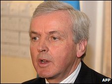 UN humanitarian chief Sir John Holmes 