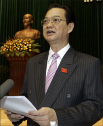 TT Nguyễn Tấn Dũng đọc báo cáo trước quốc hội 17/10