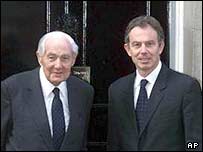 جيمز کالاهان و تونی بلر