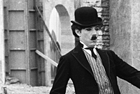 Dynwarediad o Charlie Chaplin