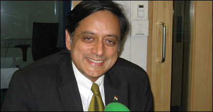 शशि थरुर