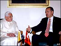 Giáo hoàng Benedict và Thủ tướng Erdogan
