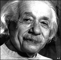 آلبرت اينشتين