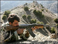 سرباز ارتش افغانستان