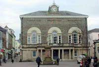 Canol tref Caerfyrddin