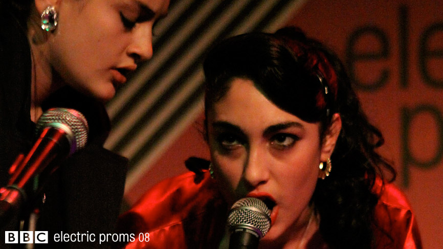 Kitty, Daisy and Lewis